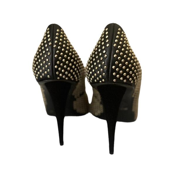 Giuseppe Zanotti Black Leather Gold Studded Pointed Toe Pumps Size 36.5 - Picture 7 of 8